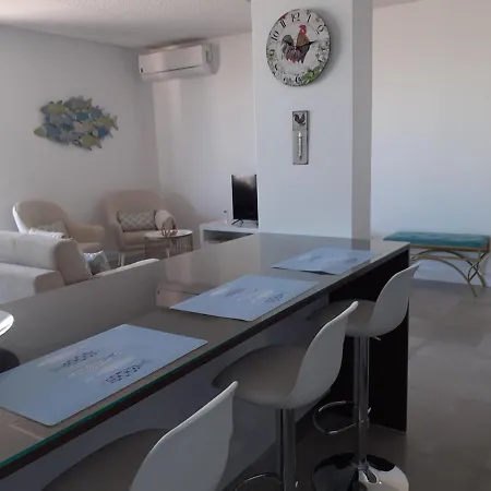 Blue Sea View - 3 Br. In Apartment *